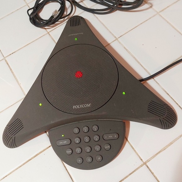Polycom Soundstation analog conference phone 2201-03308-001, GUC - Picture 1 of 5